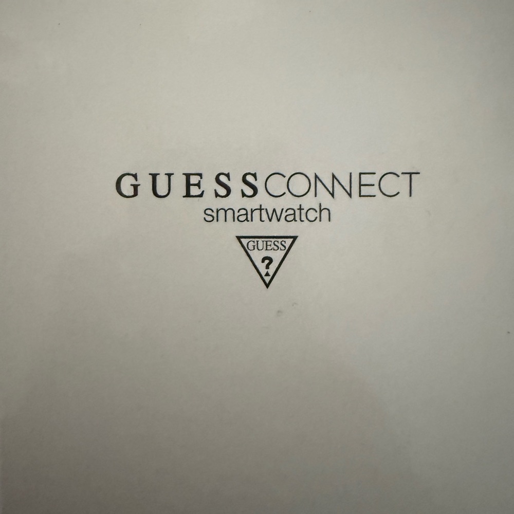 Guess Connect Smartwatch - Black and White